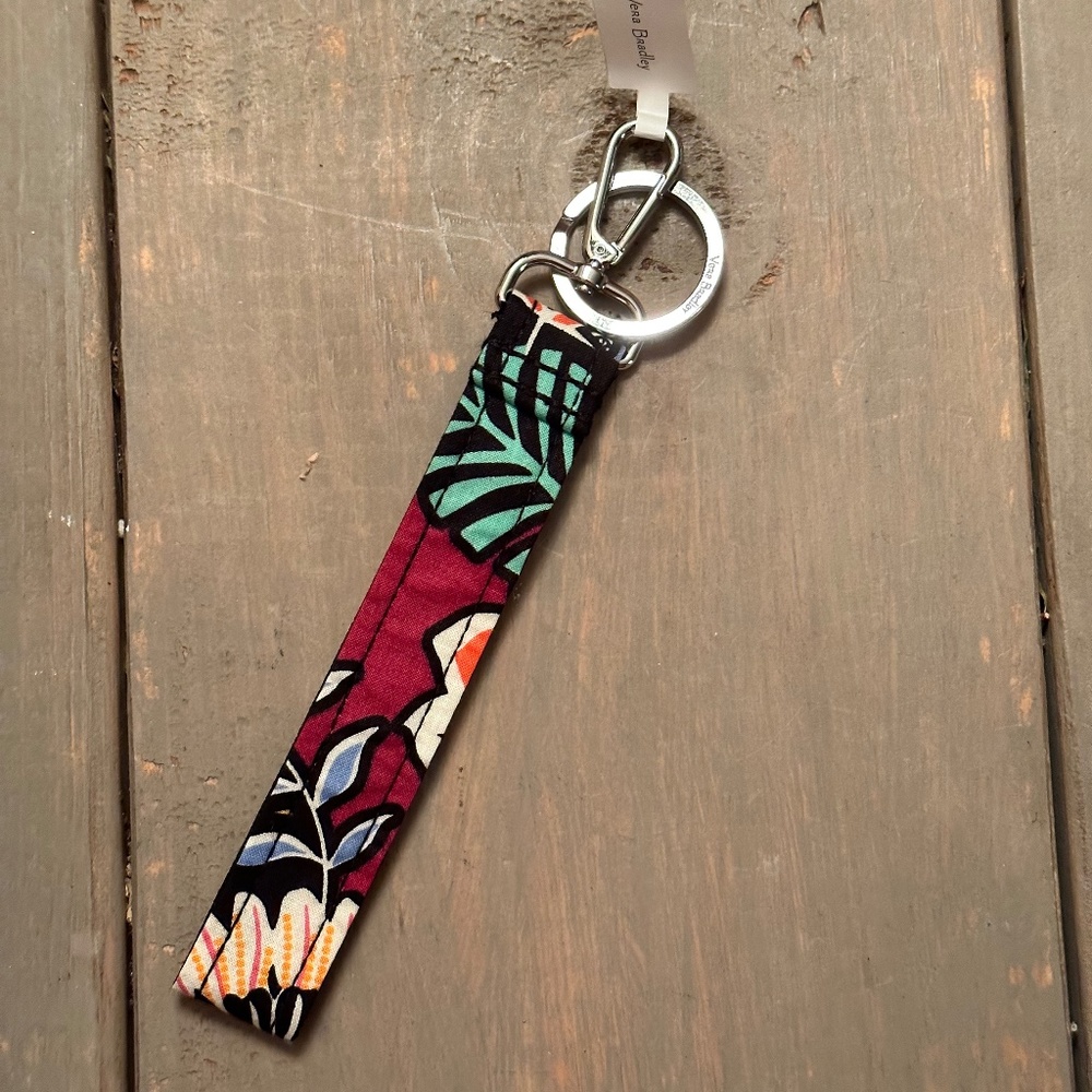 Vera Bradley Wristlet Keychain in Kauai Floral keyring / clip NWT